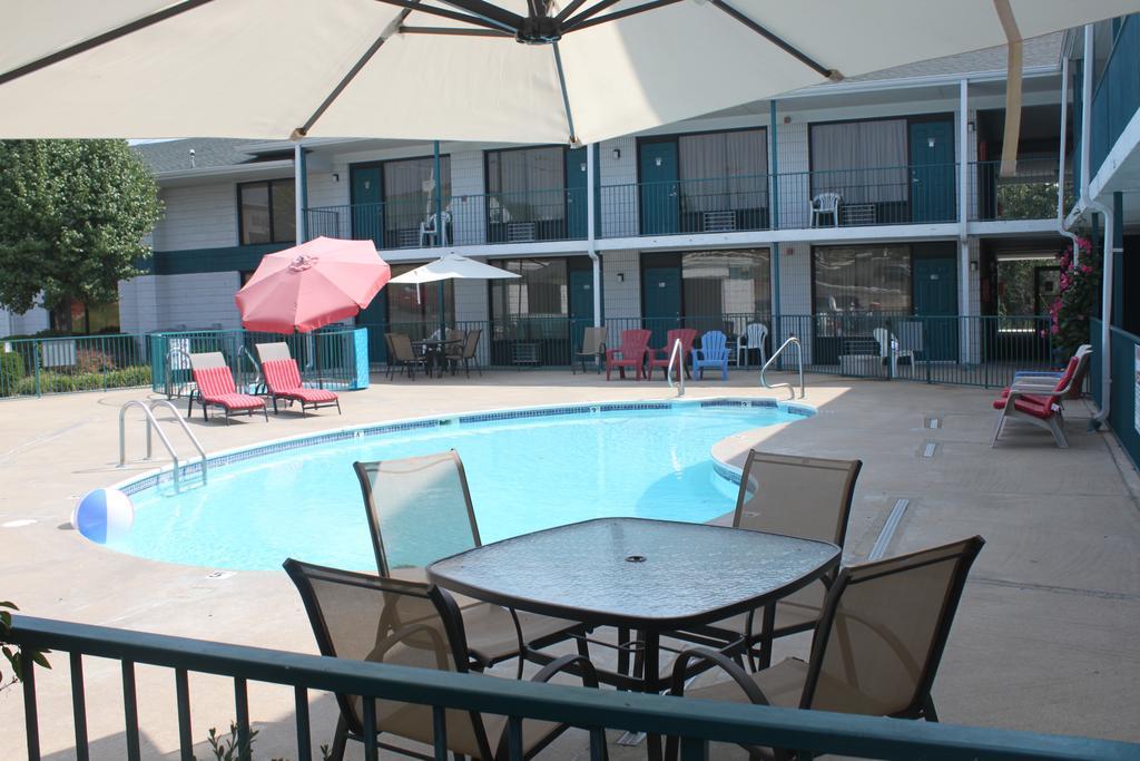 Ozark Valley Inn Branson Eksteriør billede